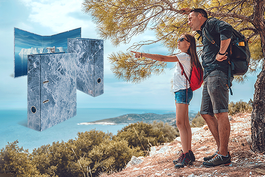 HERMA nature binder with two people