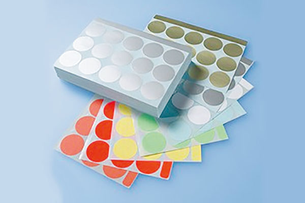 Round labels in various colors
