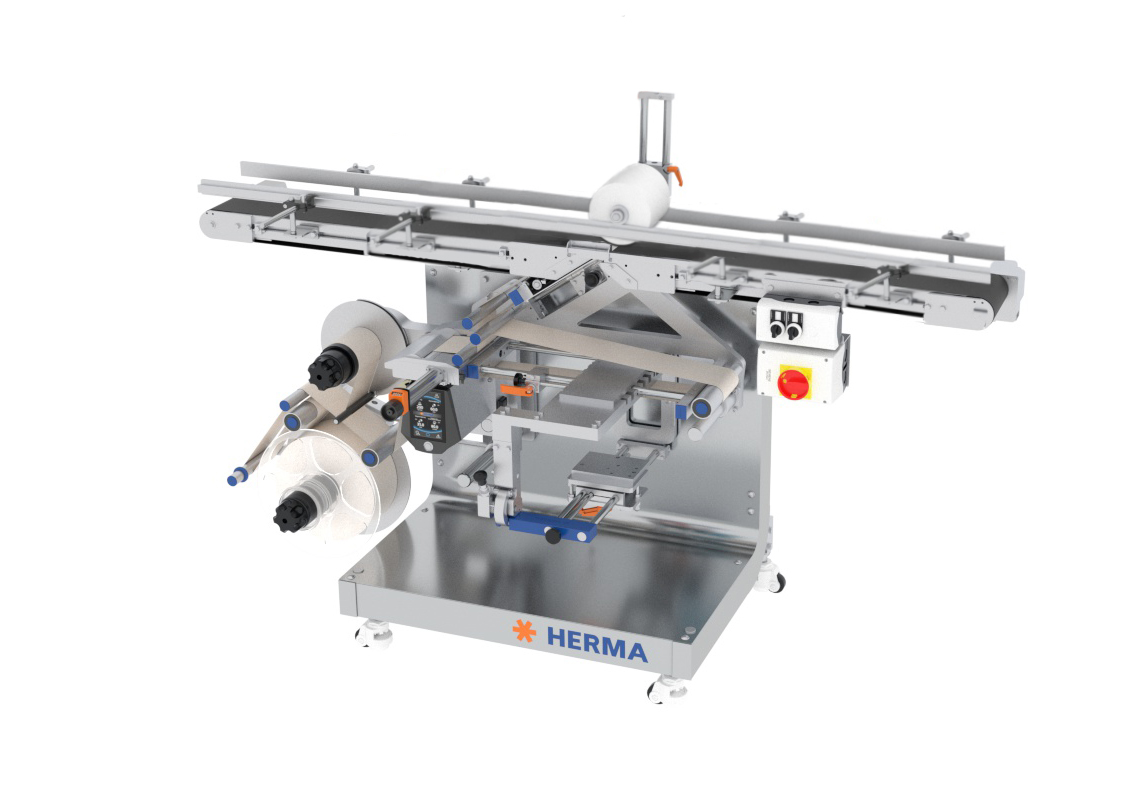 Automatic labeling machine with two rollers, equipped with a conveyor belt and control elements.