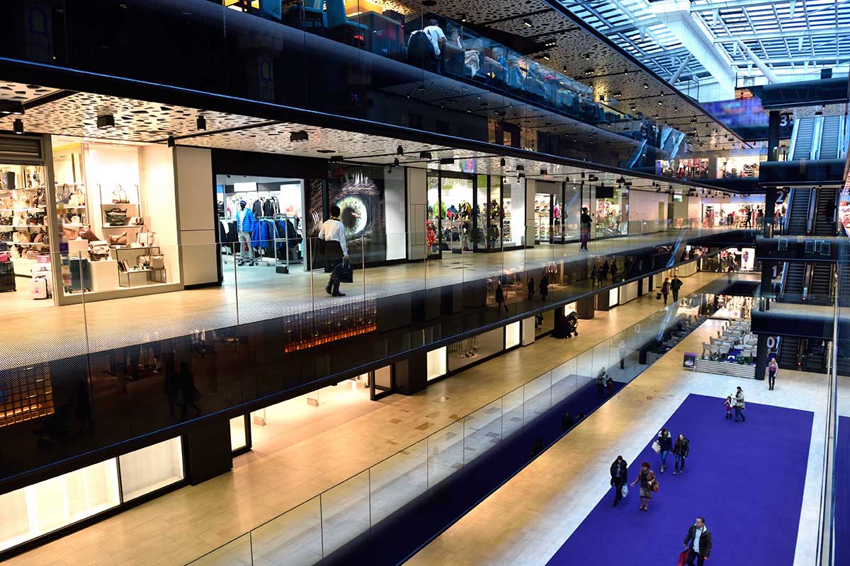 Retail landscape, shopping center