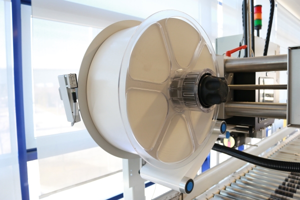 HERMA InNo-Liner: HERMA InNo-Liner label material roll in labeling machine