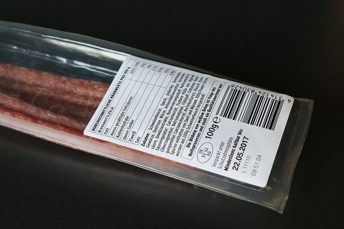 Food labeling: Product label, food label with barcode on salami packaging.
