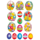 Bunte Ostereier, Küken und Frühlingsblumen in verschiedenen Arrangements, ideal für Ostern.
