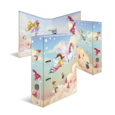 Ein farbenfrohes Kinderbuch mit Illustrationen von Feen und einem Einhorn, das durch eine Wolkenlandschaft fliegt.