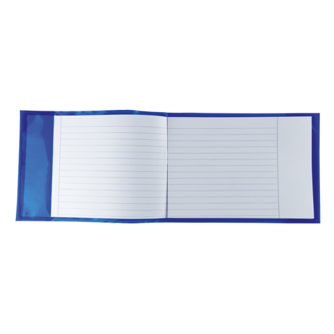 Ein offenes Notizbuch mit linierten Seiten, das auf einem weißen Hintergrund liegt.